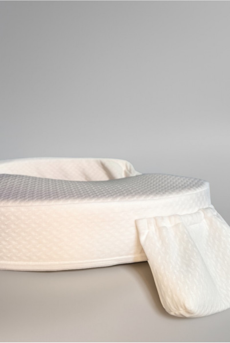 Ортопедическая подушка для кормления