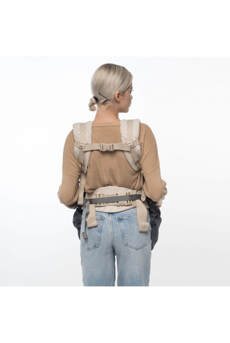 Мультисезонная слингонакидка Softshell Серая Love&Carry