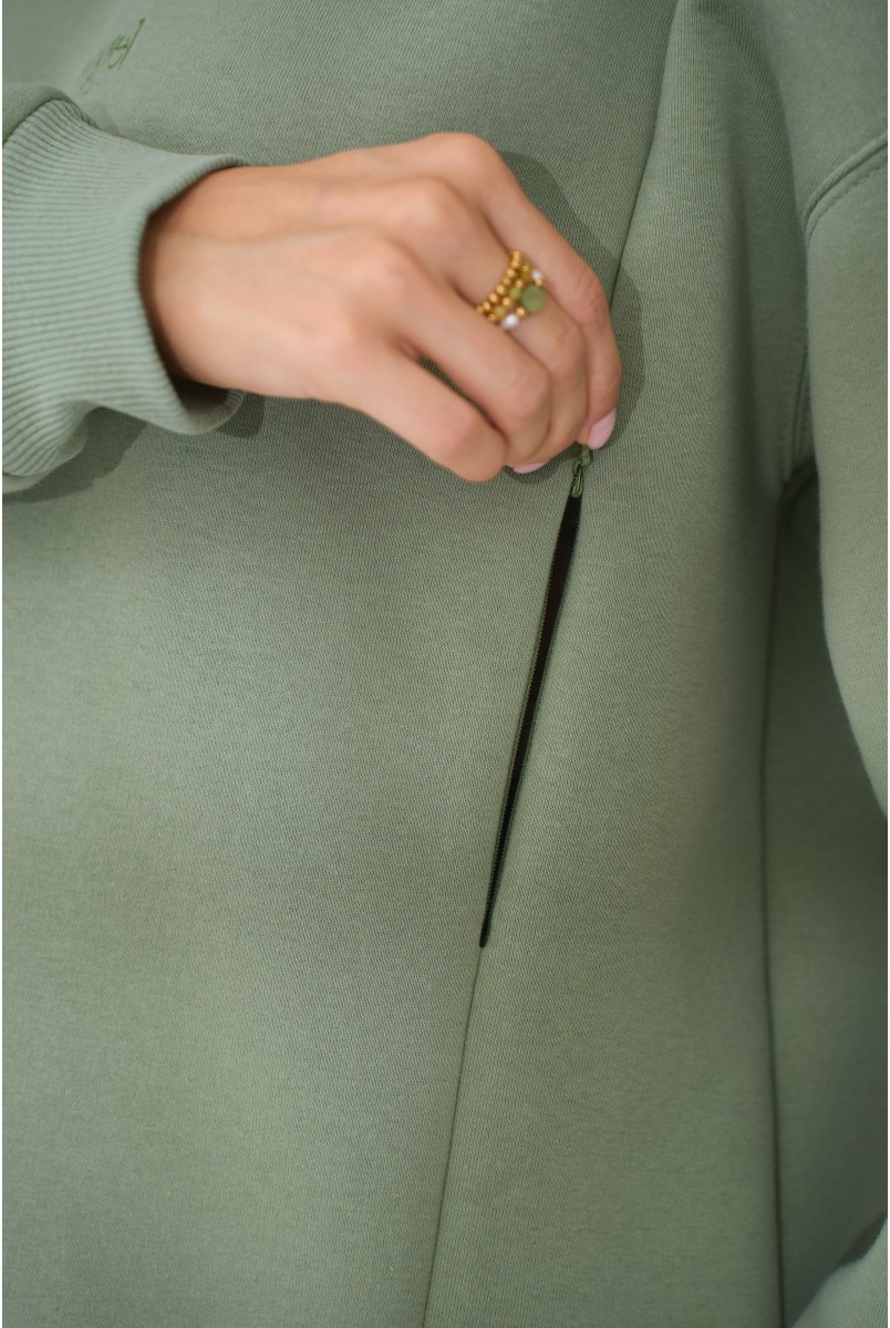 Теплий худі для вагітних та годуючих з вишивкою на грудях Angel оливковий Yula Mama