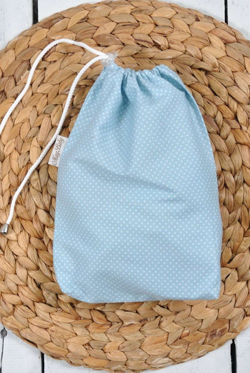 Накидка для кормления + сумочка-чехол Точечки на голубом