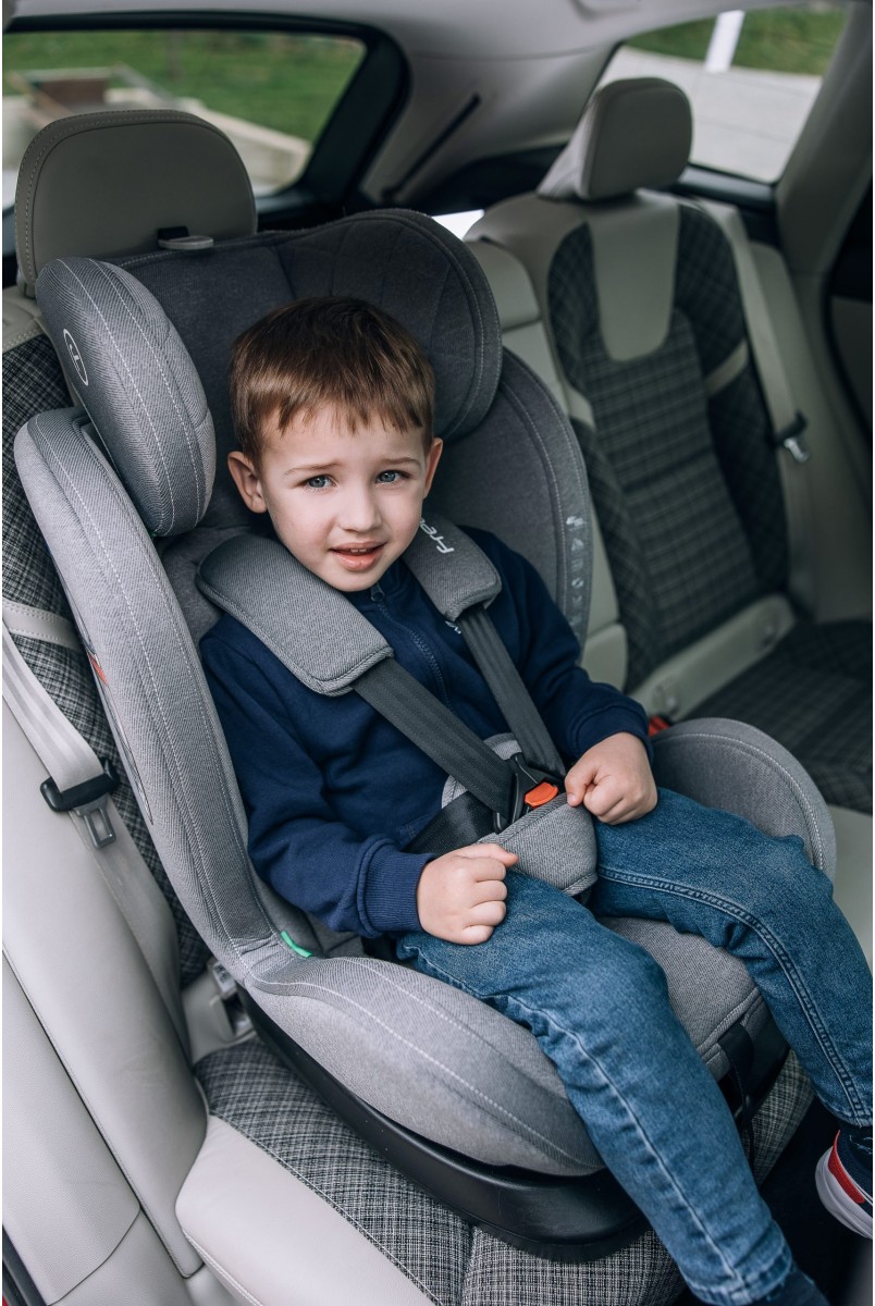 Автокрісло FreeON Sierra, 40 - 150, black-grey